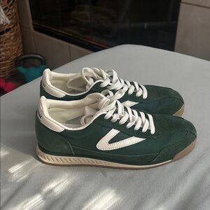 Tretorn Women's Dark Green Athletic Shoes